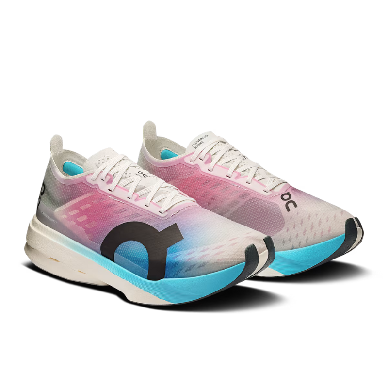 ON RUNNING Cloudboom Strike - 3ME30483195