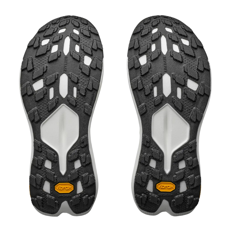 HOKA TECTON X 4